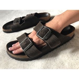 Arizona Suede Grey Birkenstock’s Women’s 8/8.5